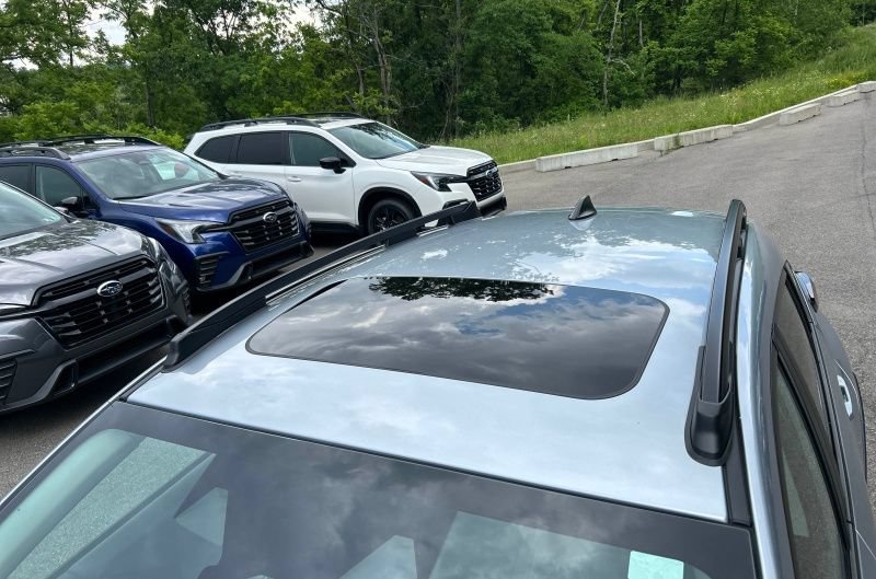 Certified 2024 Subaru Crosstrek 2.5i Limited w/ Crosstrek Mirror Package AWD/4WD image 4