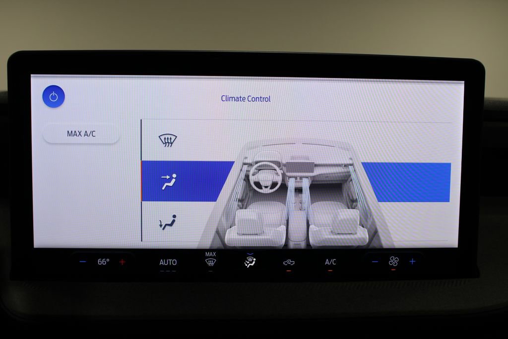 New 2026 Ford Maverick XLT image 44