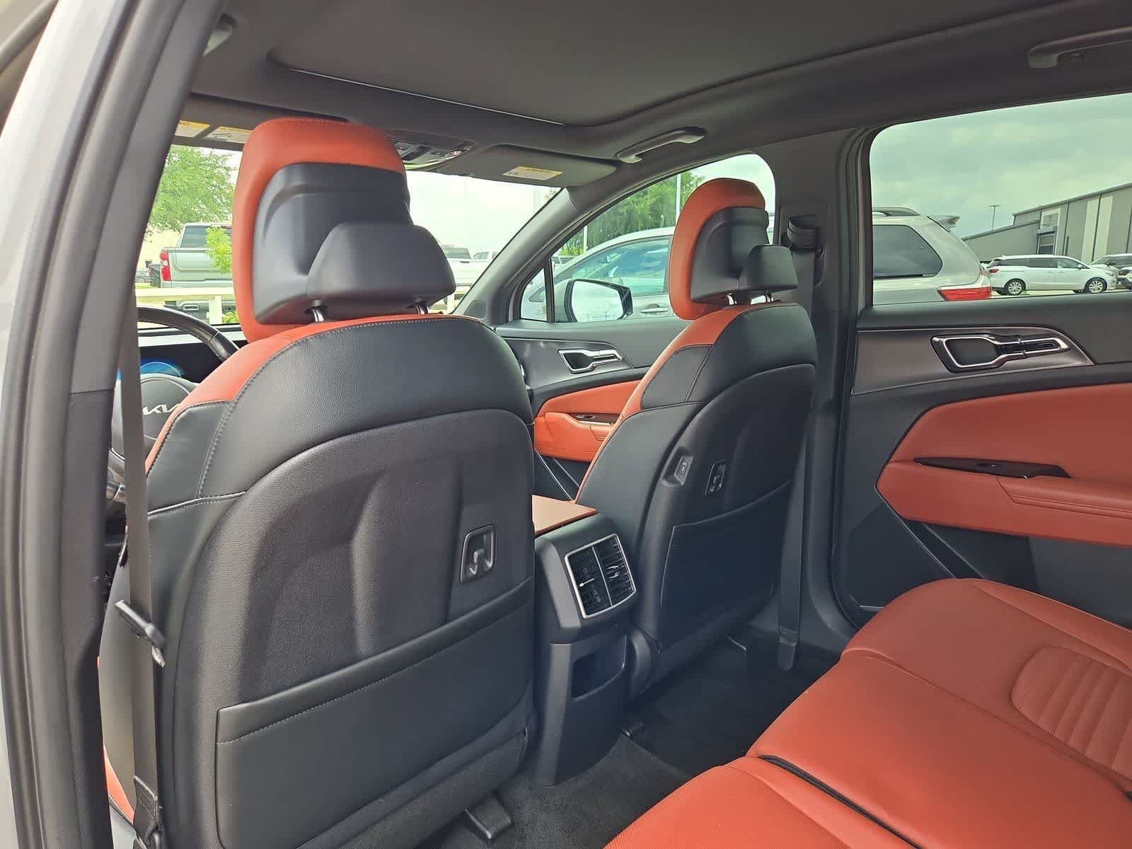Certified 2023 Kia Sportage SX FWD image 16