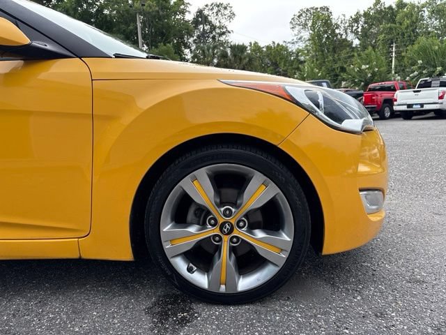 Used 2012 Hyundai Veloster w/ Style Pkg FWD image 29