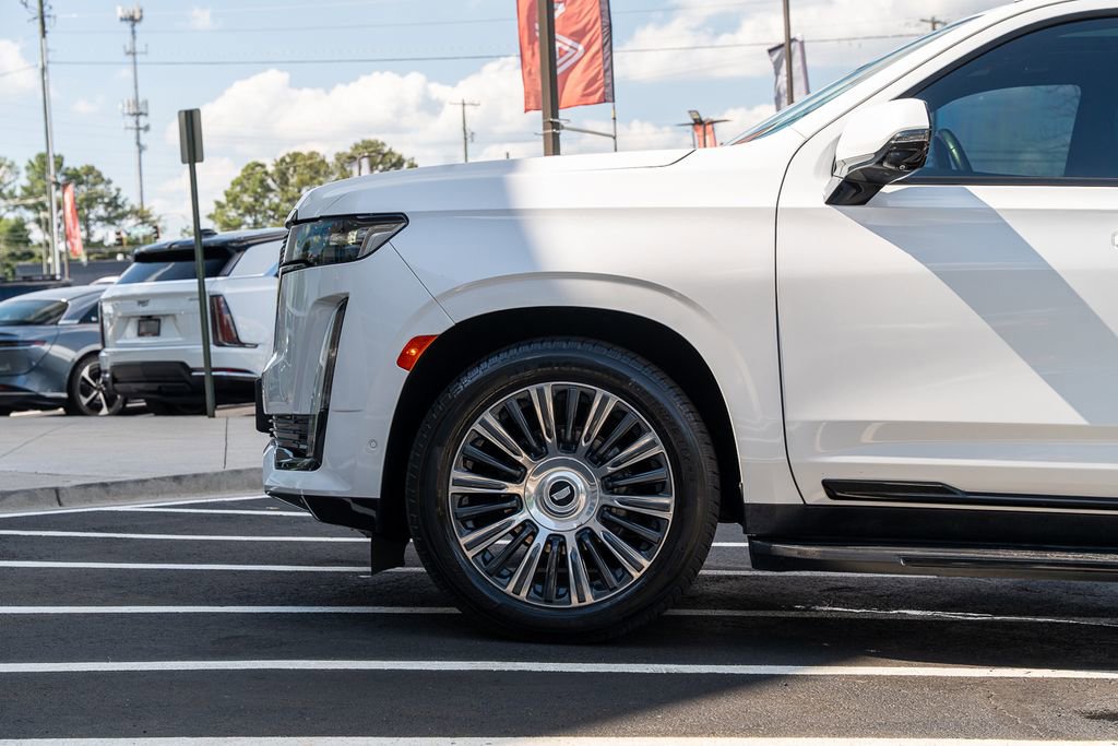 Used 2021 Cadillac Escalade ESV Sport Platinum AWD/4WD image 22