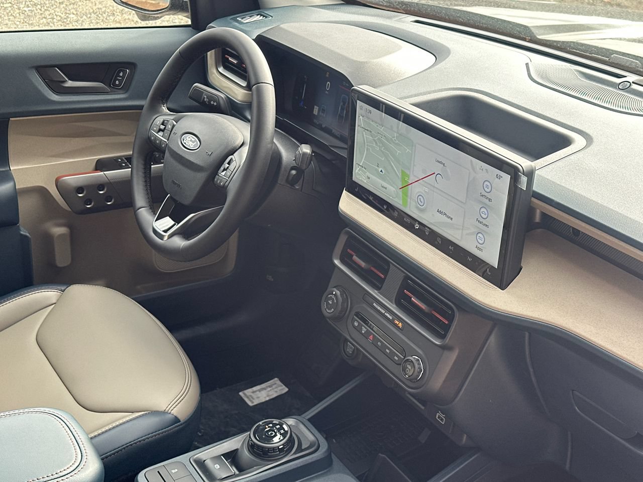 New 2025 Ford Maverick Lariat w/ 4K Tow Package AWD/4WD image 9