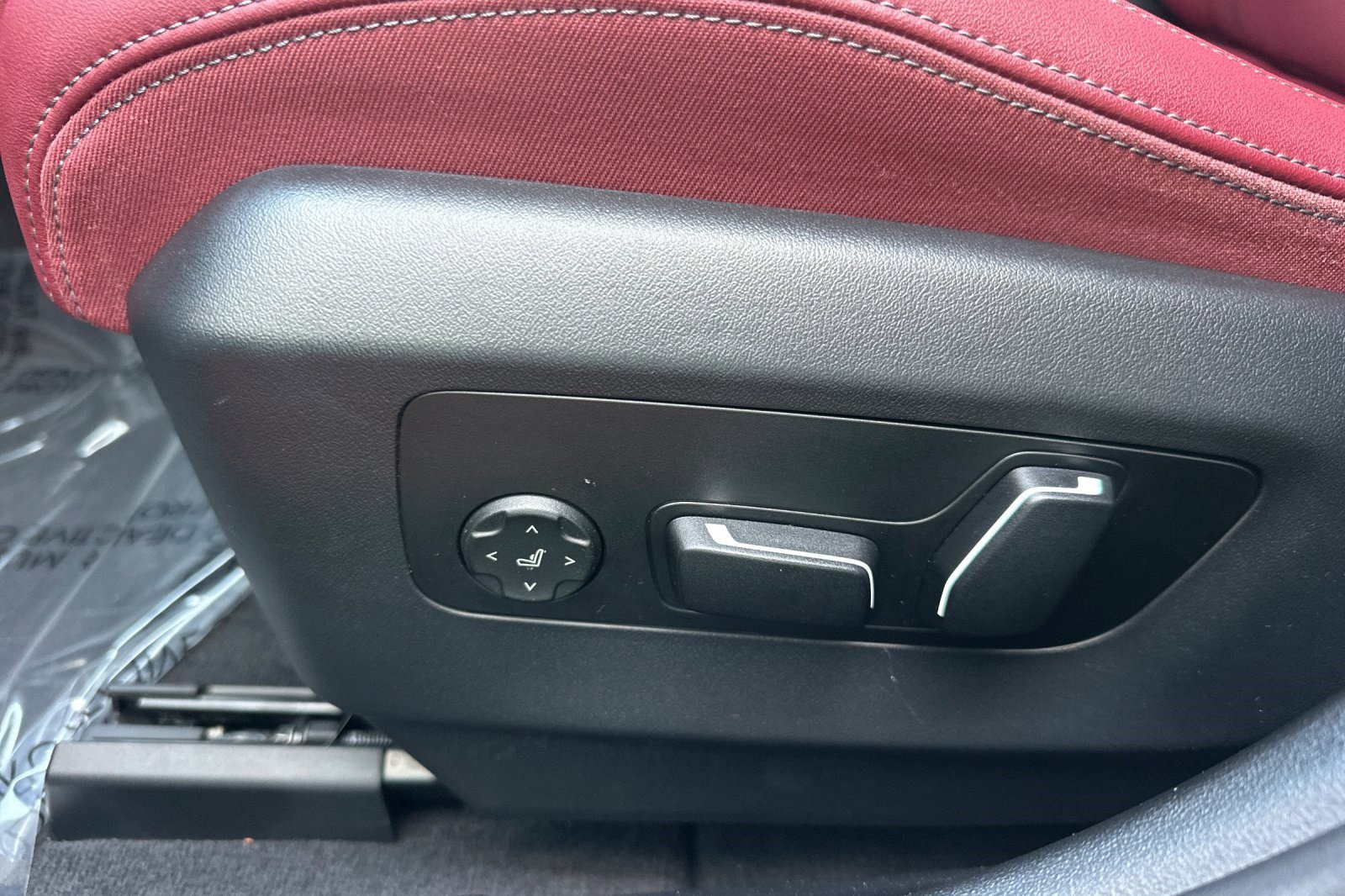 Certified 2024 BMW i5 eDrive40i w/ M Sport Package RWD image 14