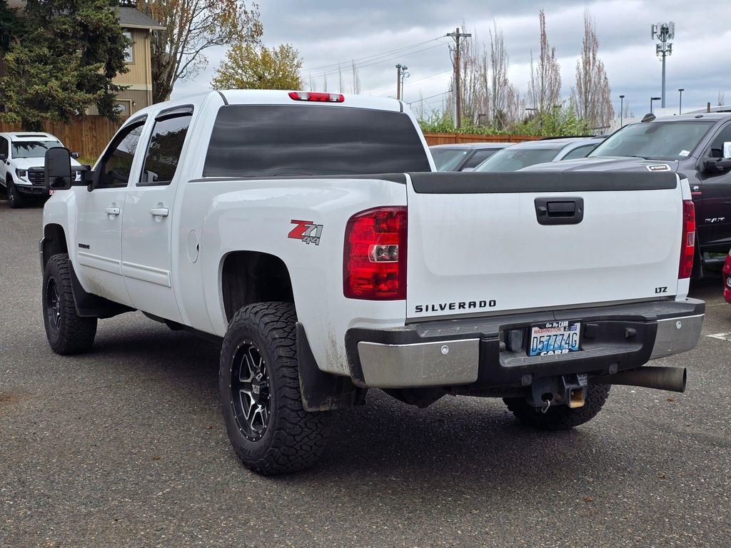 Used 2013 Chevrolet Silverado 2500 LTZ w/ LTZ Plus Package image 5