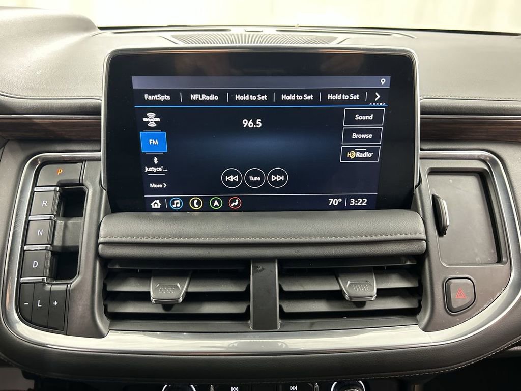 Used 2021 Chevrolet Tahoe High Country w/ Premium Package AWD/4WD image 14