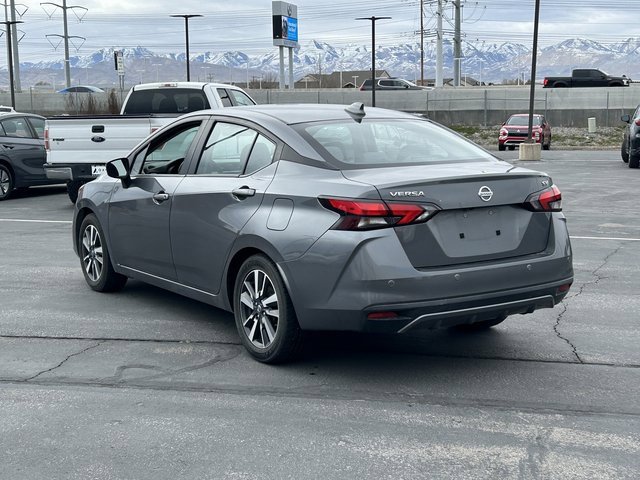Used 2021 Nissan Versa SV image 6