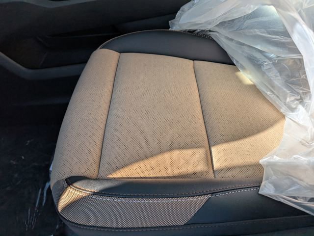 New 2026 Chevrolet Equinox ACTIV w/ Convenience Package III image 23