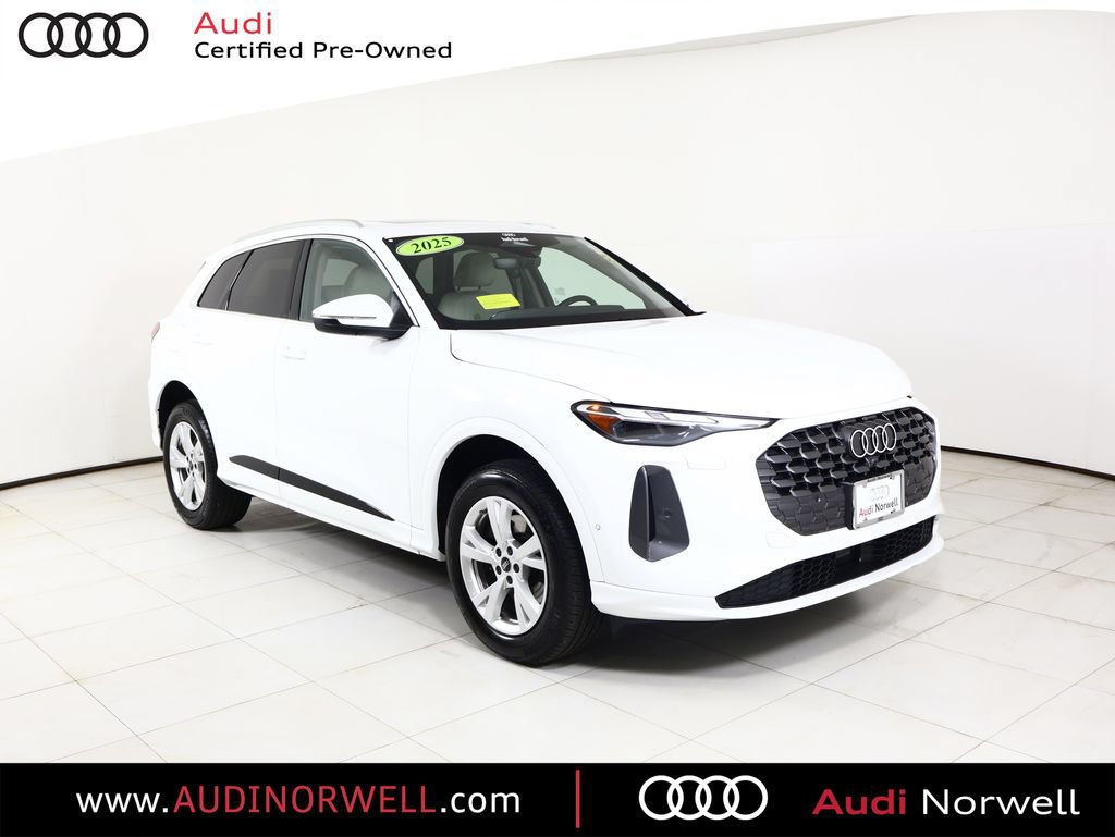 Certified 2025 Audi Q5 Premium w/ Convenience Package AWD/4WD image 1