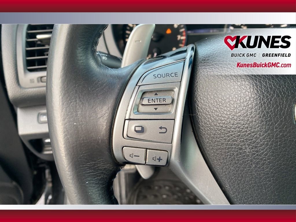 Used 2017 Nissan Altima 2.5 SR w/ Midnight Edition Package image 19