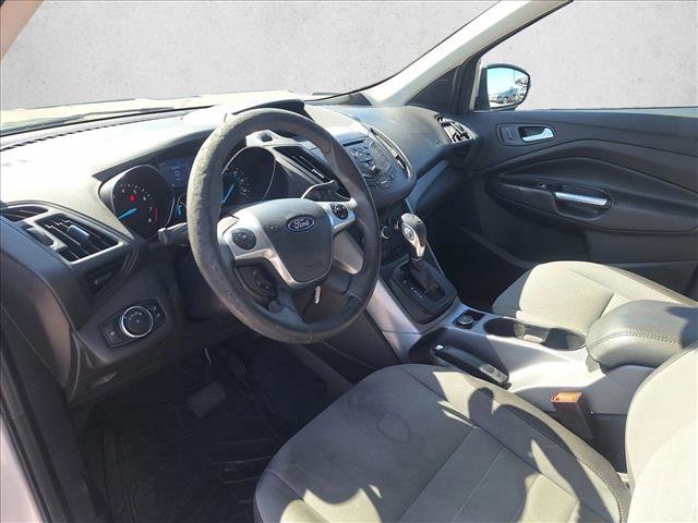 Used 2015 Ford Escape SE FWD image 9