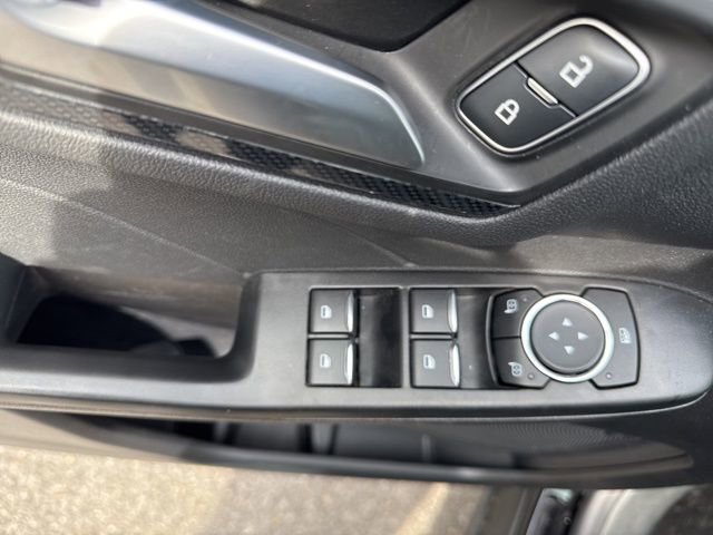 New 2025 Ford Escape ST-Line w/ Equipment Group 301A image 13