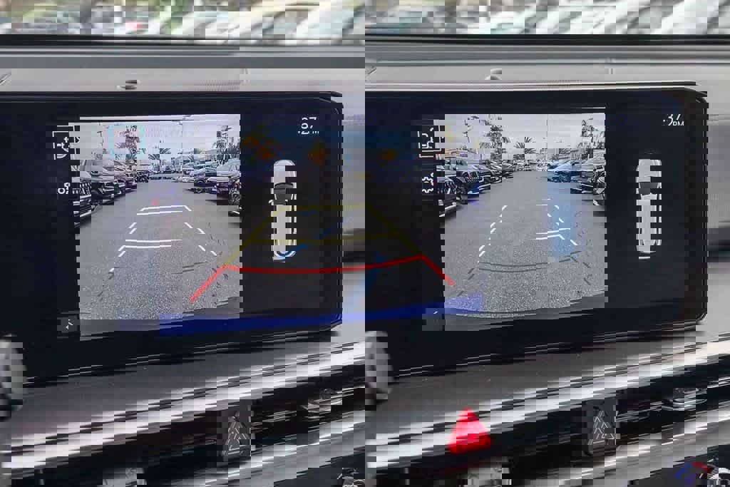 Certified 2024 Kia Sorento EX image 22