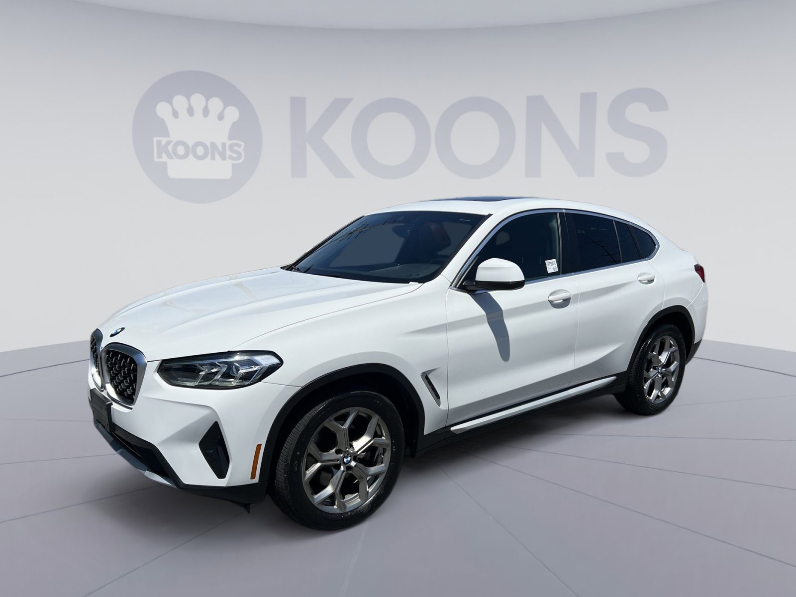 Used 2023 BMW X4 xDrive30i w/ Premium Package AWD/4WD image 1