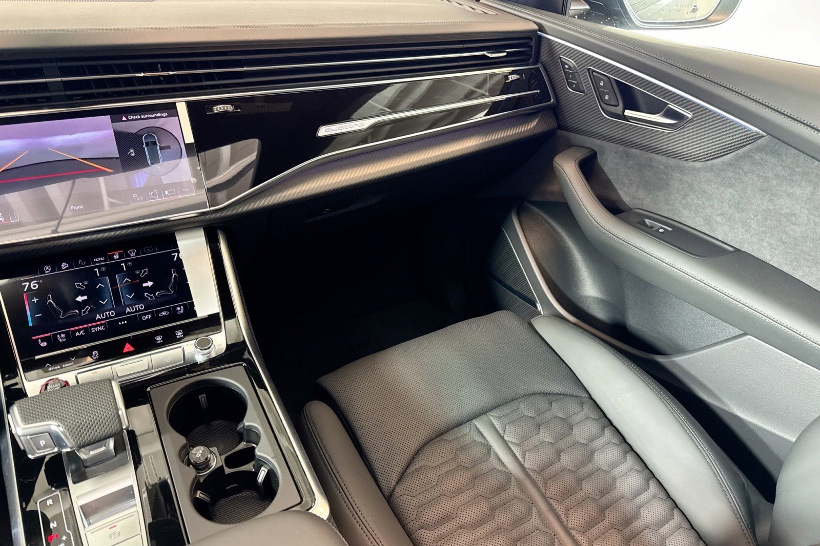 New 2026 Audi RS Q8 performance image 21