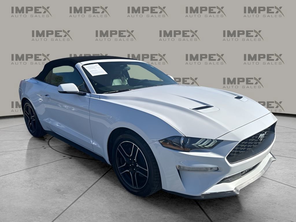 Used 2020 Ford Mustang Premium image 7