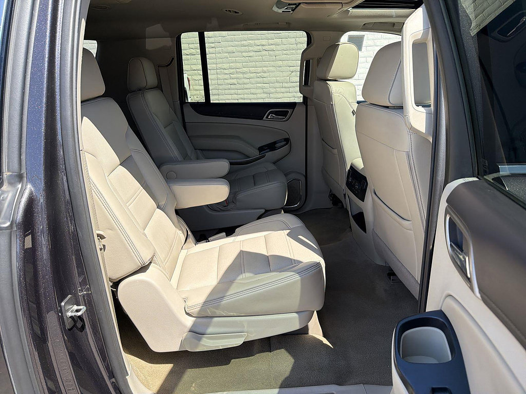 Used 2018 GMC Yukon XL Denali w/ Open Road Package RWD image 27