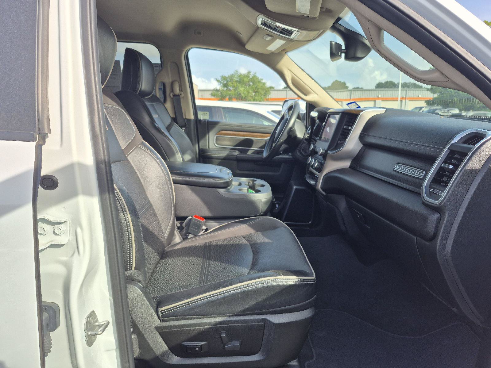 Used 2022 RAM 2500 Laramie AWD/4WD image 8