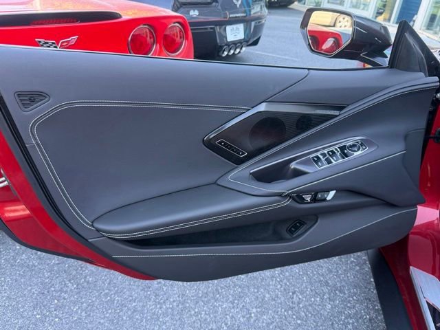 Used 2023 Chevrolet Corvette Stingray Preferred Conv w/ Z51 Performance Package RWD image 32