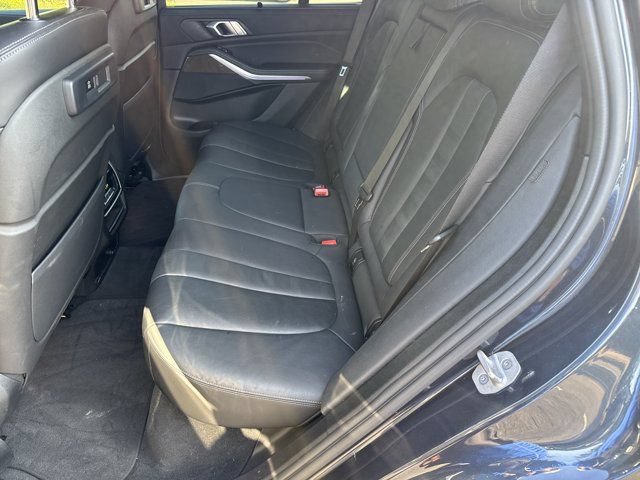 Used 2022 BMW X5 sDrive40i w/ M Sport Package RWD image 21