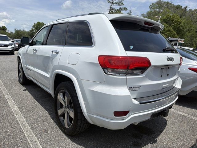 Used 2015 Jeep Grand Cherokee Overland w/ Trailer Tow Group IV RWD image 3