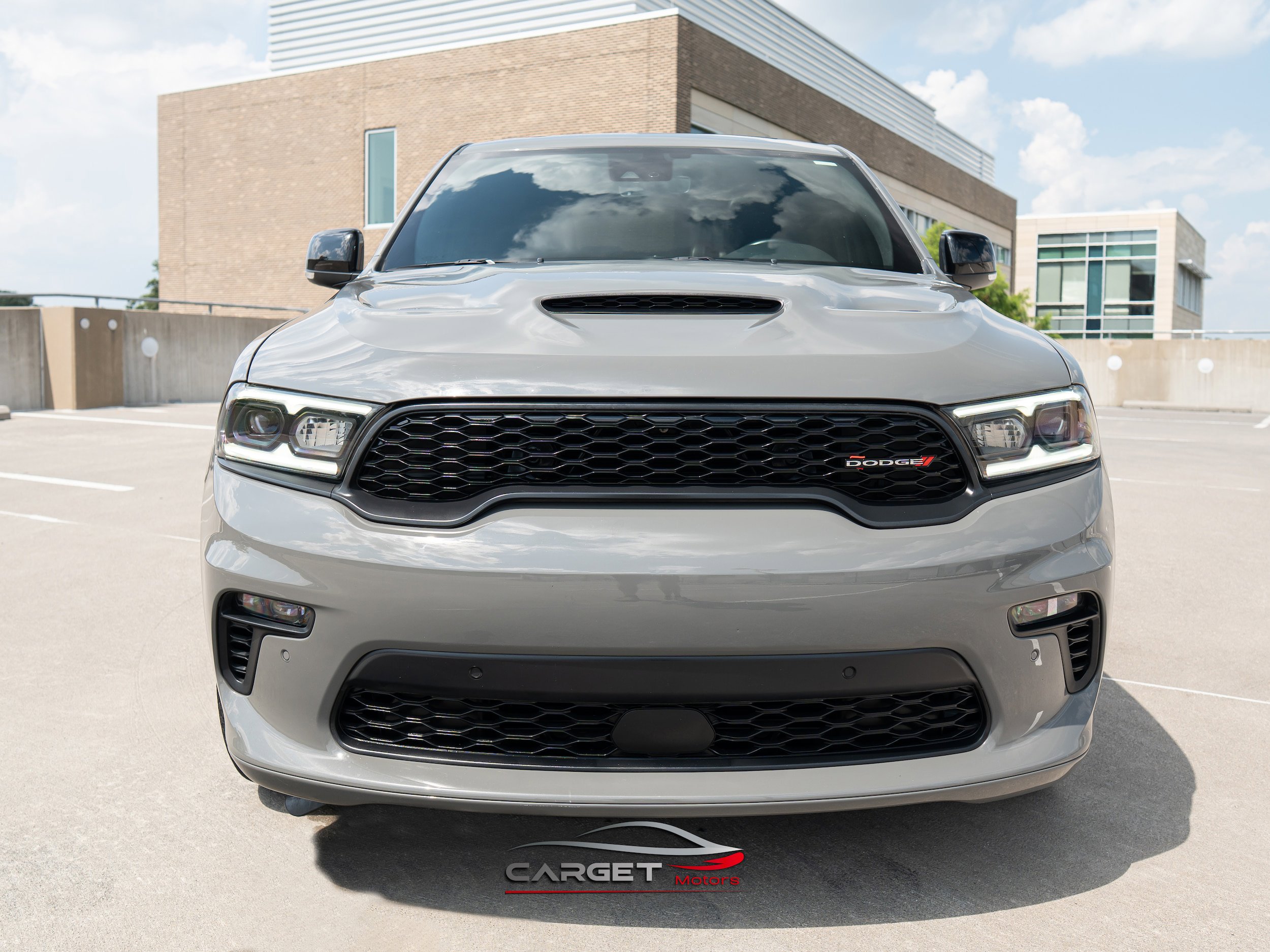 Used 2023 Dodge Durango R/T RWD image 2
