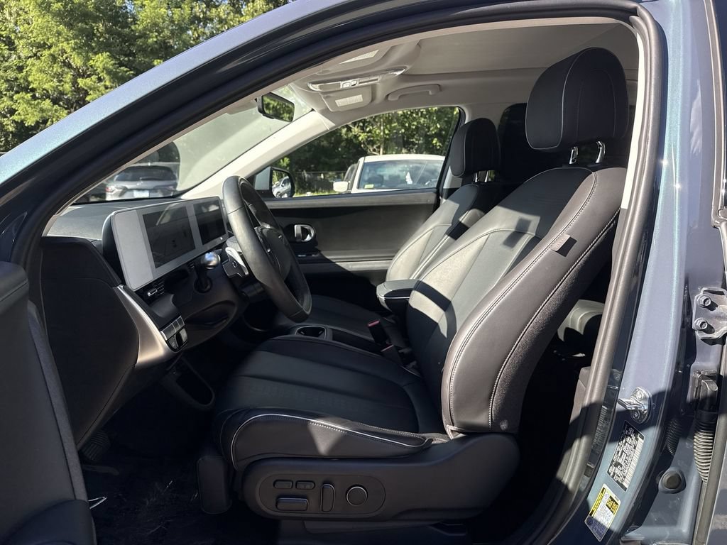 Used 2023 Hyundai Ioniq 5 Limited AWD/4WD image 13