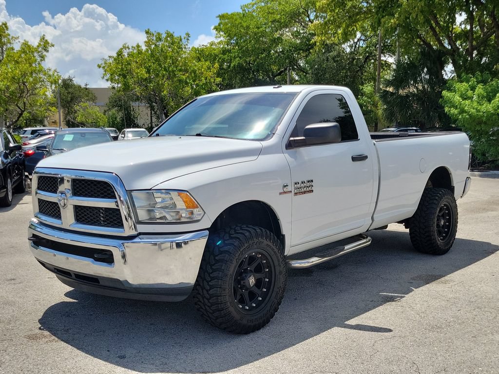 Used 2014 RAM 2500 Tradesman w/ Chrome Appearance Group AWD/4WD image 7