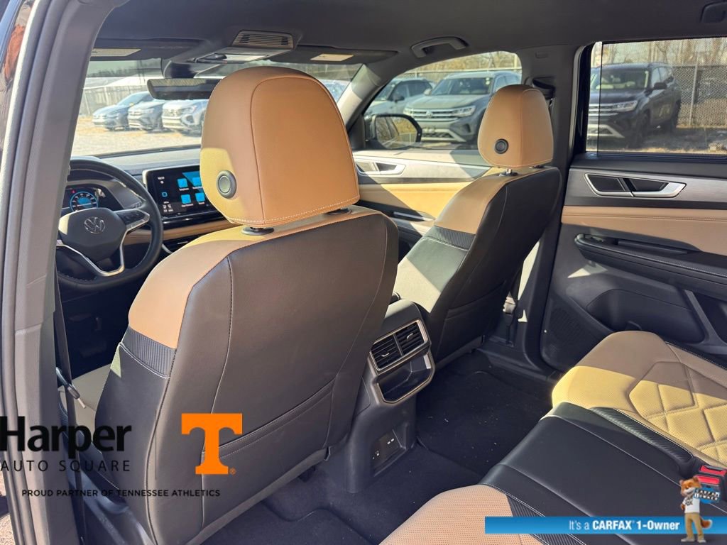 Used 2024 Volkswagen Atlas Cross Sport SE image 11