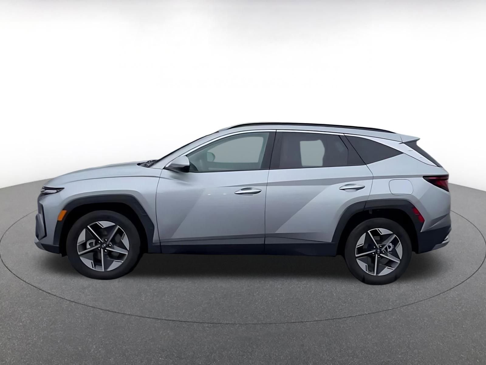 Used 2025 Hyundai Tucson SEL FWD image 10