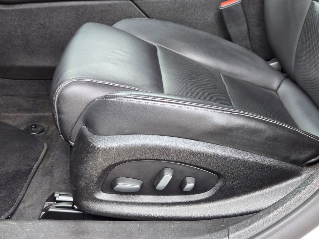 Used 2017 Cadillac XTS Luxury image 26