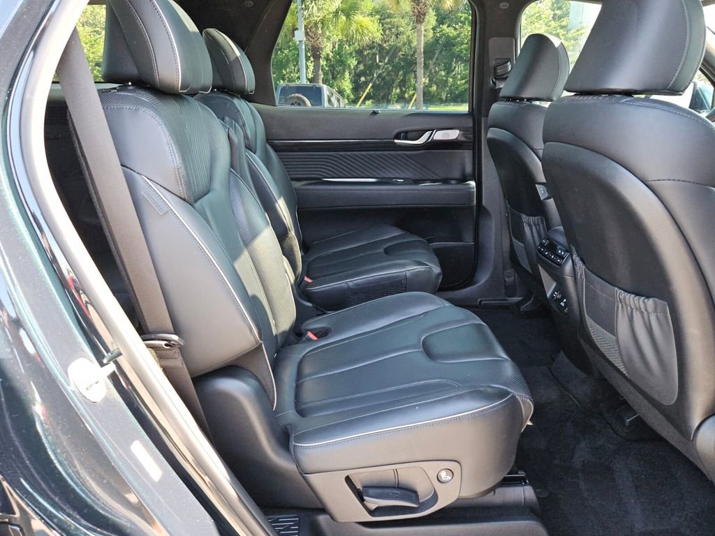 Used 2024 Hyundai Palisade Calligraphy FWD image 14