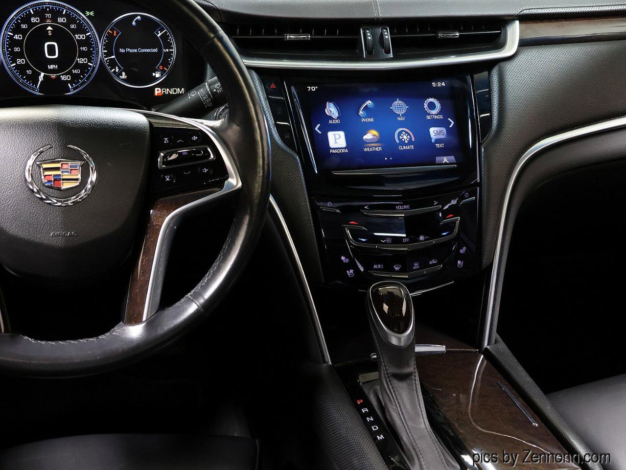 Used 2015 Cadillac XTS Premium image 26