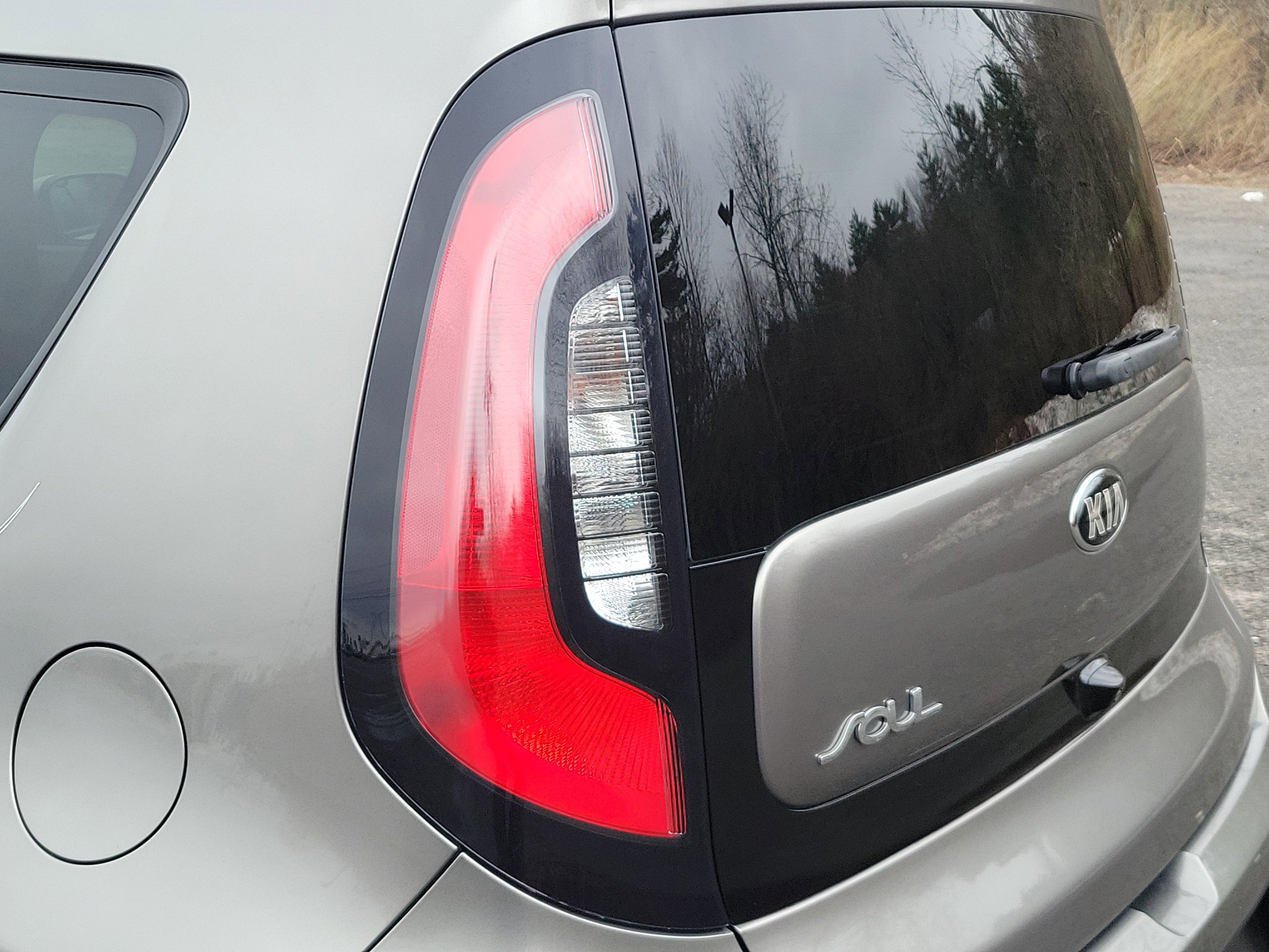 Used 2019 Kia Soul image 11