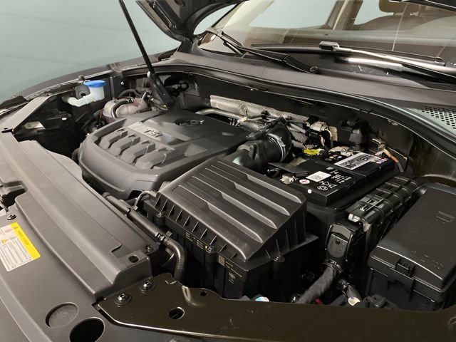 Used 2022 Volkswagen Tiguan SE FWD image 99