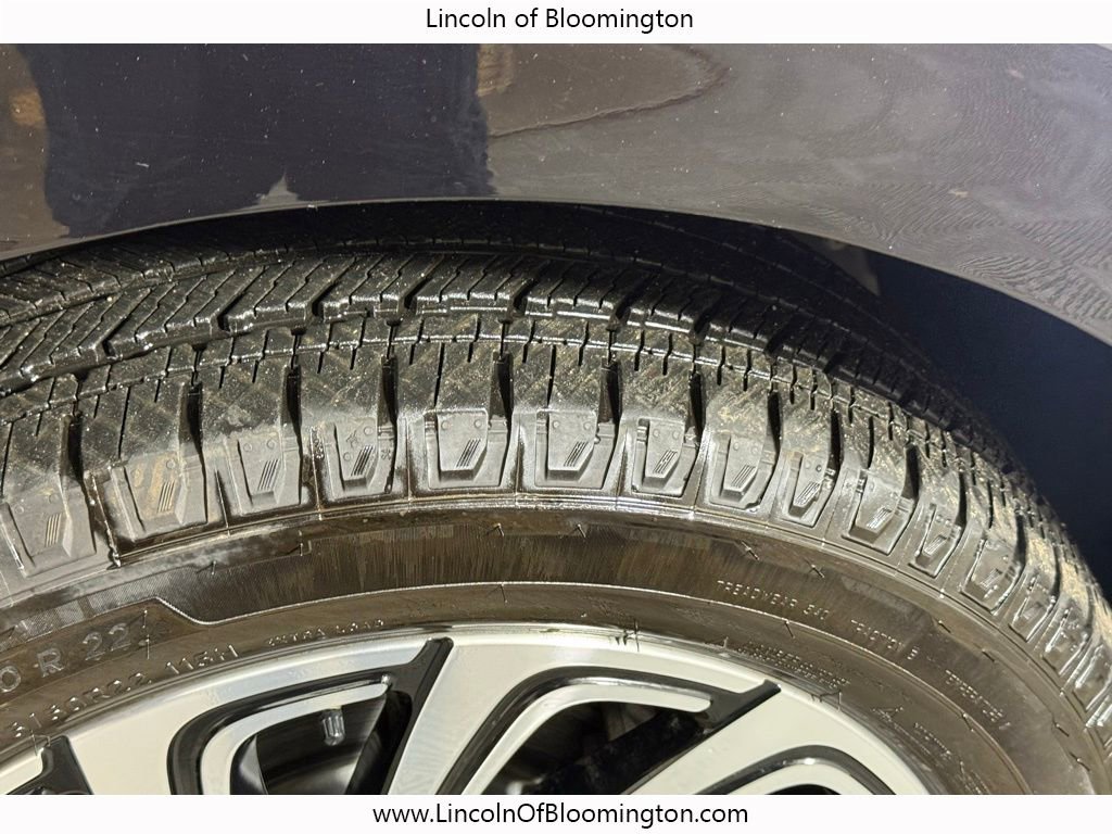 Used 2025 Lincoln Navigator Black Label image 13