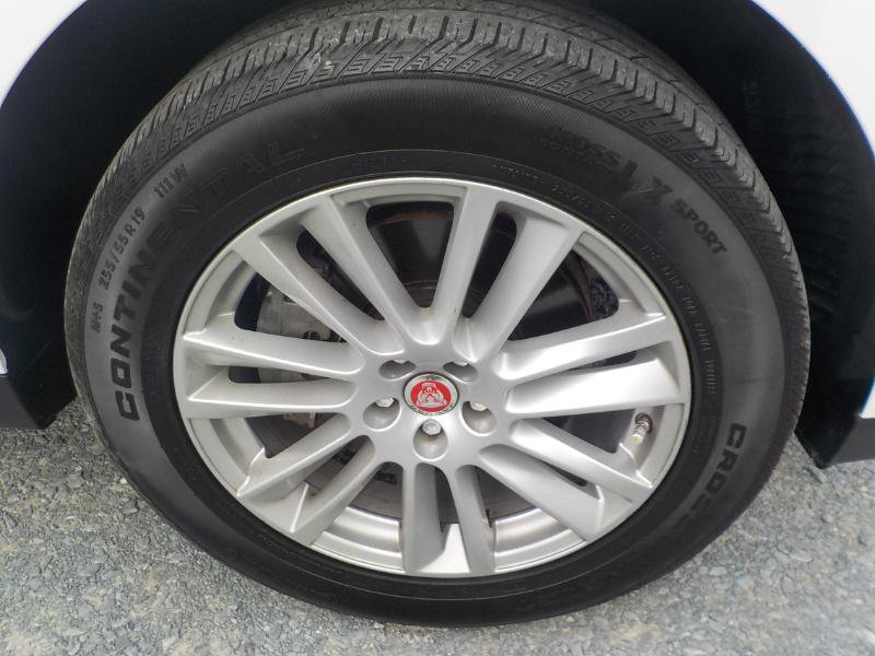 Used 2019 Jaguar F-PACE Prestige image 41