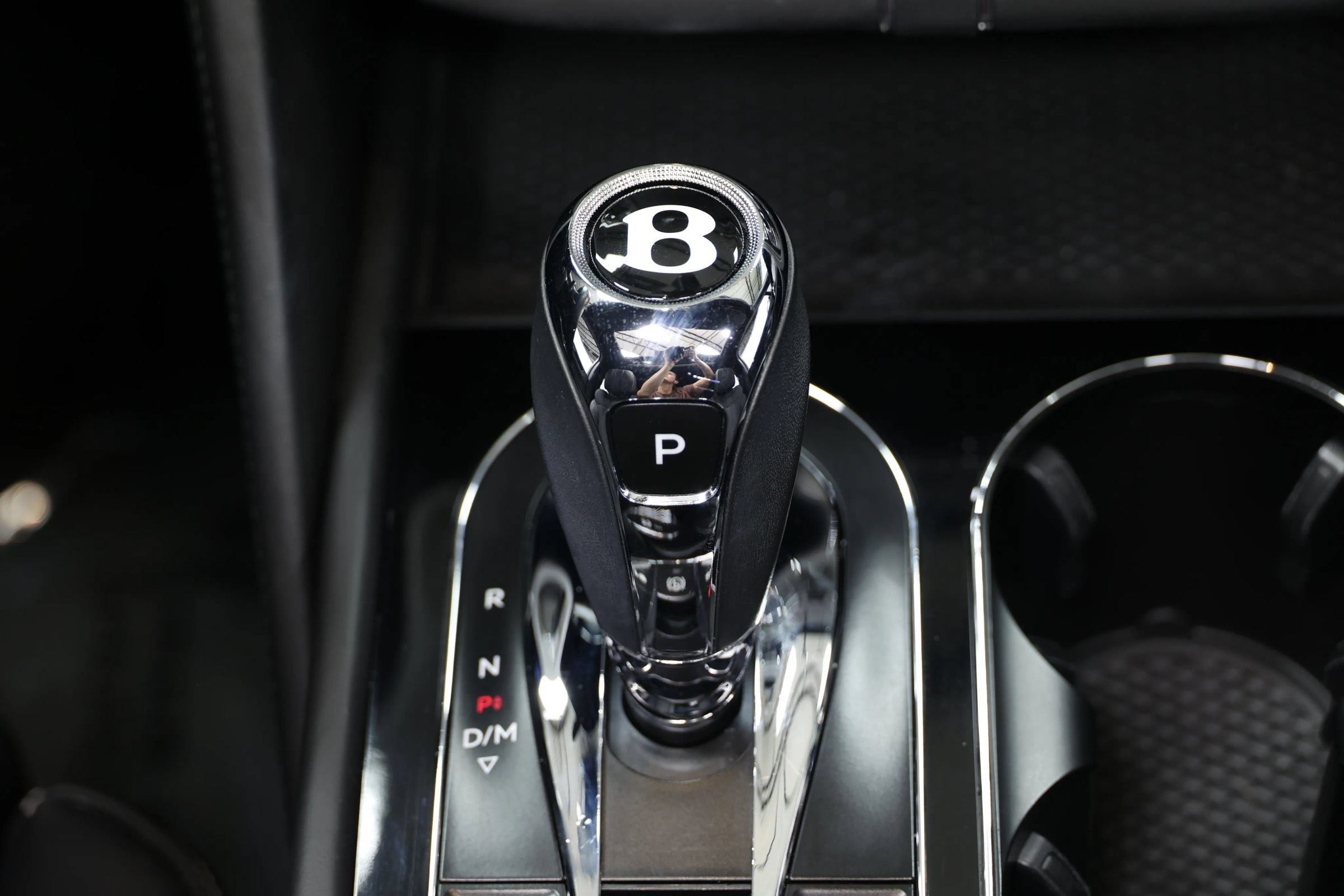 Used 2018 Bentley Bentayga Onyx Edition AWD/4WD image 44