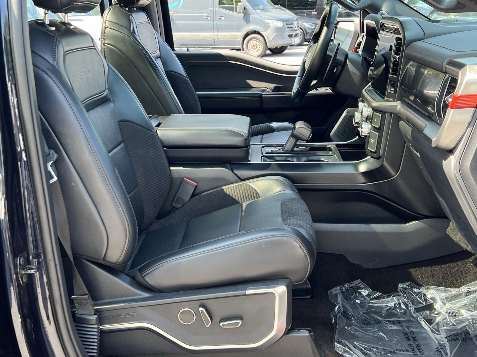 Used 2023 Ford F150 Raptor w/ Raptor 37 Performance Package AWD/4WD image 32
