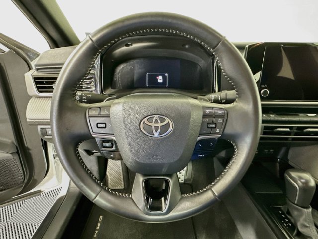 Certified 2025 Toyota Camry SE w/ Convenience Package FWD image 15
