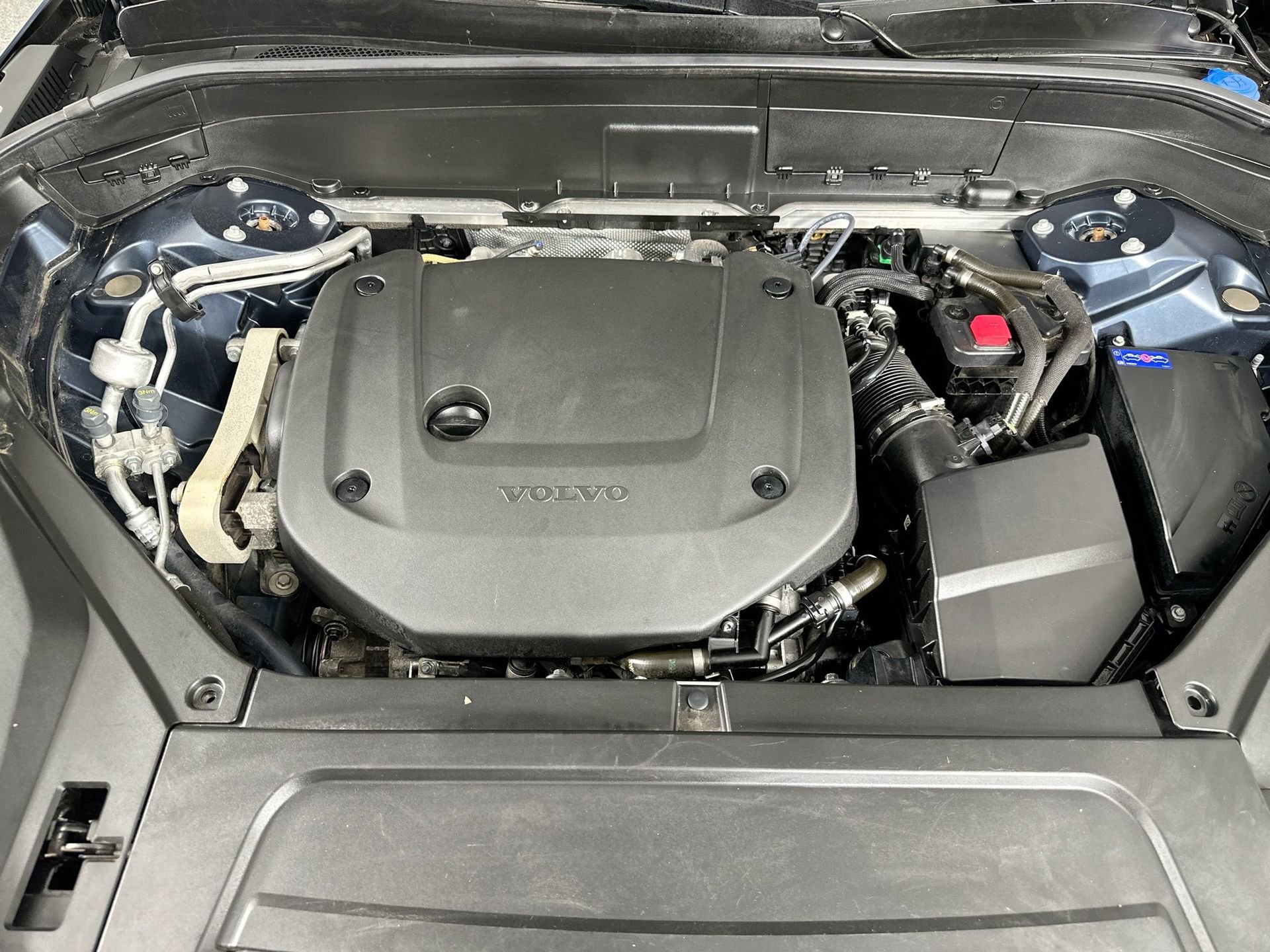 Certified 2023 Volvo XC90 B6 Plus w/ Protection Package image 32