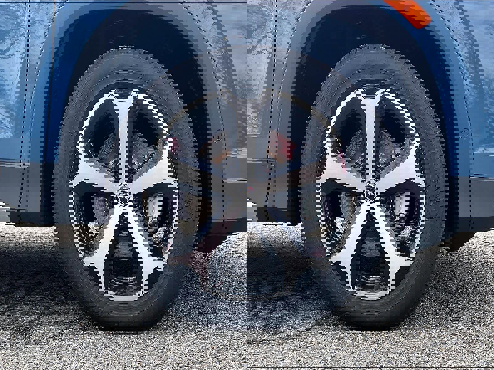 New 2026 Volkswagen Tiguan SE image 8