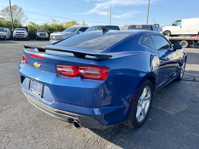 Used 2022 Chevrolet Camaro LT RWD image 4