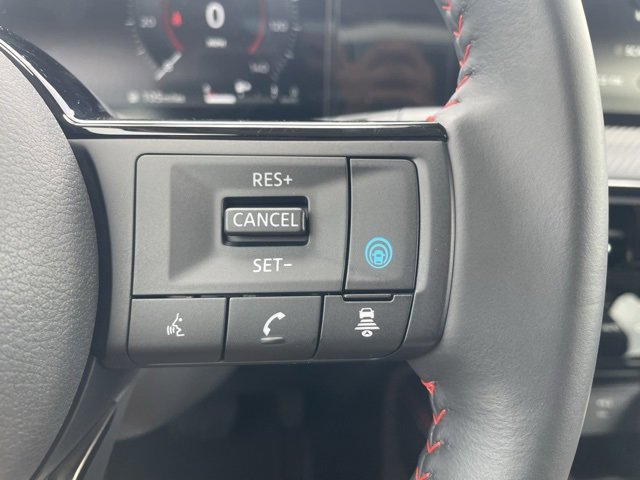 Certified 2025 Nissan Kicks SR image 11