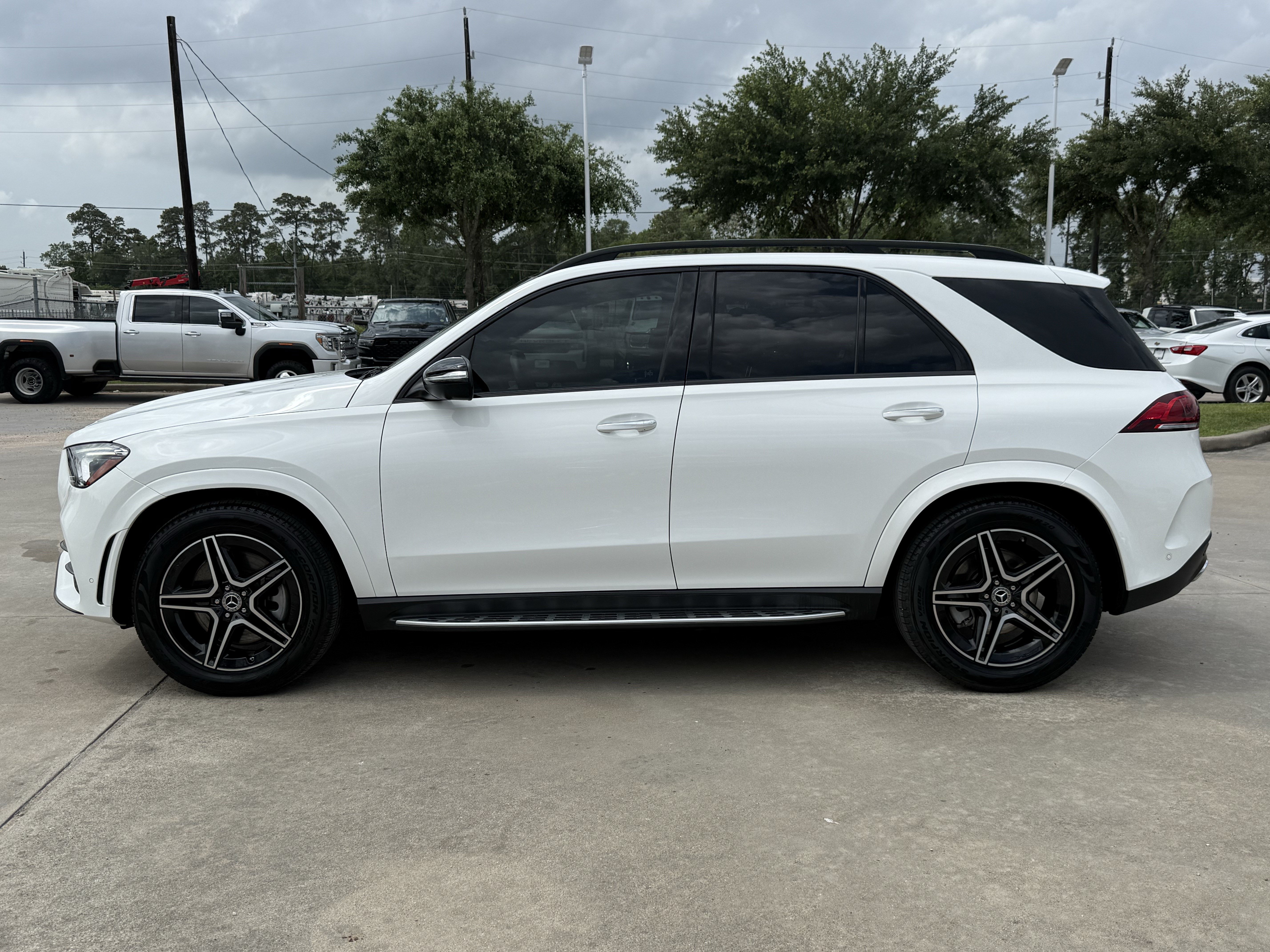 Used 2022 Mercedes-Benz GLE 450 4MATIC image 8