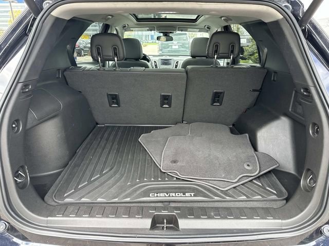 Used 2020 Chevrolet Equinox LT w/ Sport Edition FWD image 9