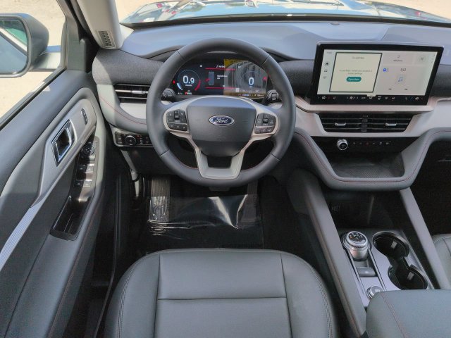 New 2026 Ford Explorer Active w/ Active Comfort Package RWD image 17