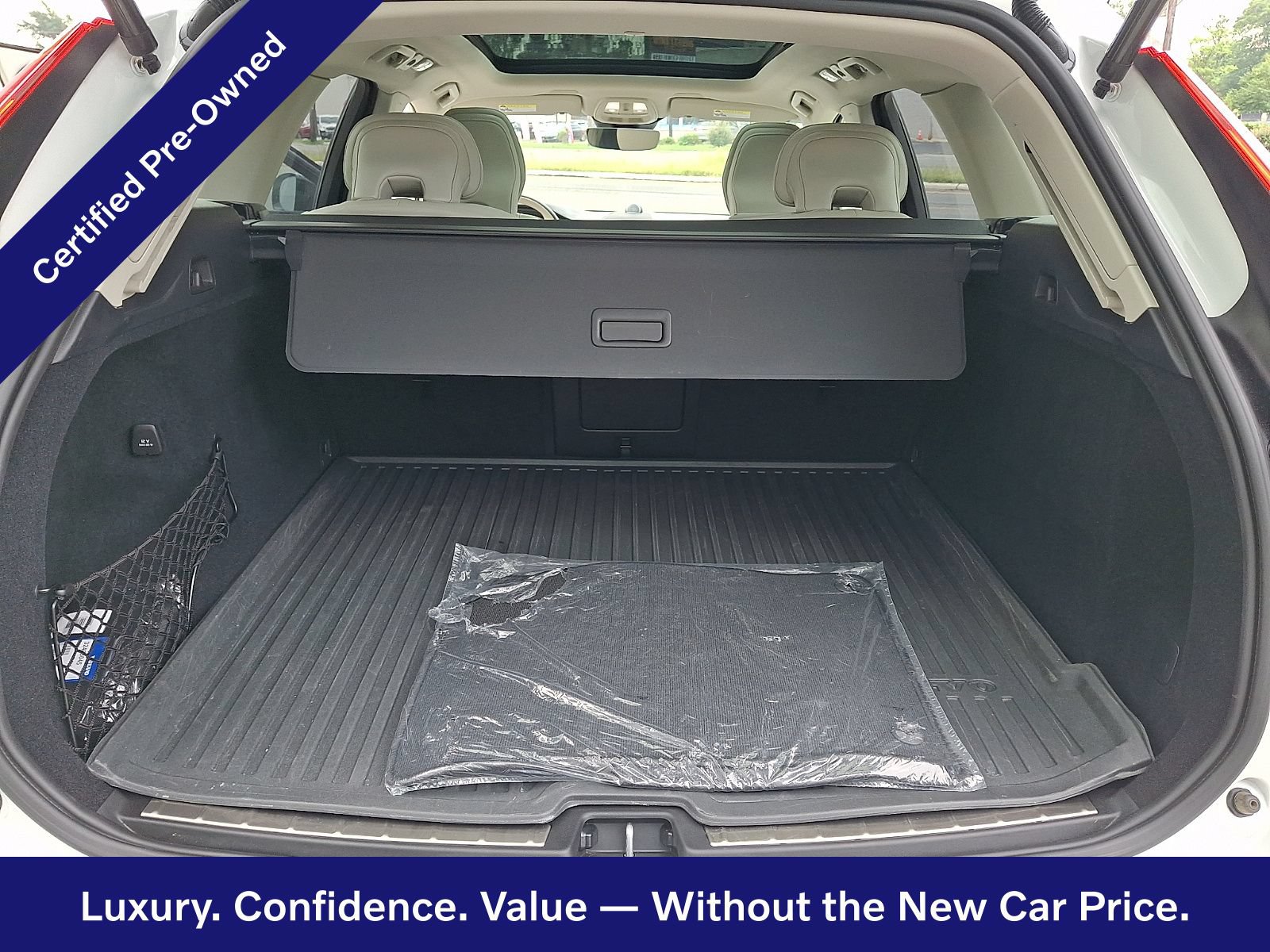 Certified 2024 Volvo XC60 B5 Ultimate AWD/4WD image 29