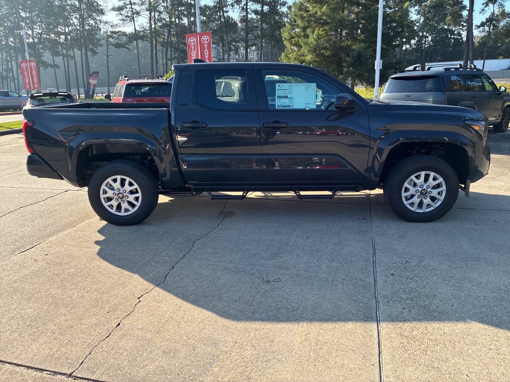 New 2026 Toyota Tacoma SR5 AWD/4WD image 8