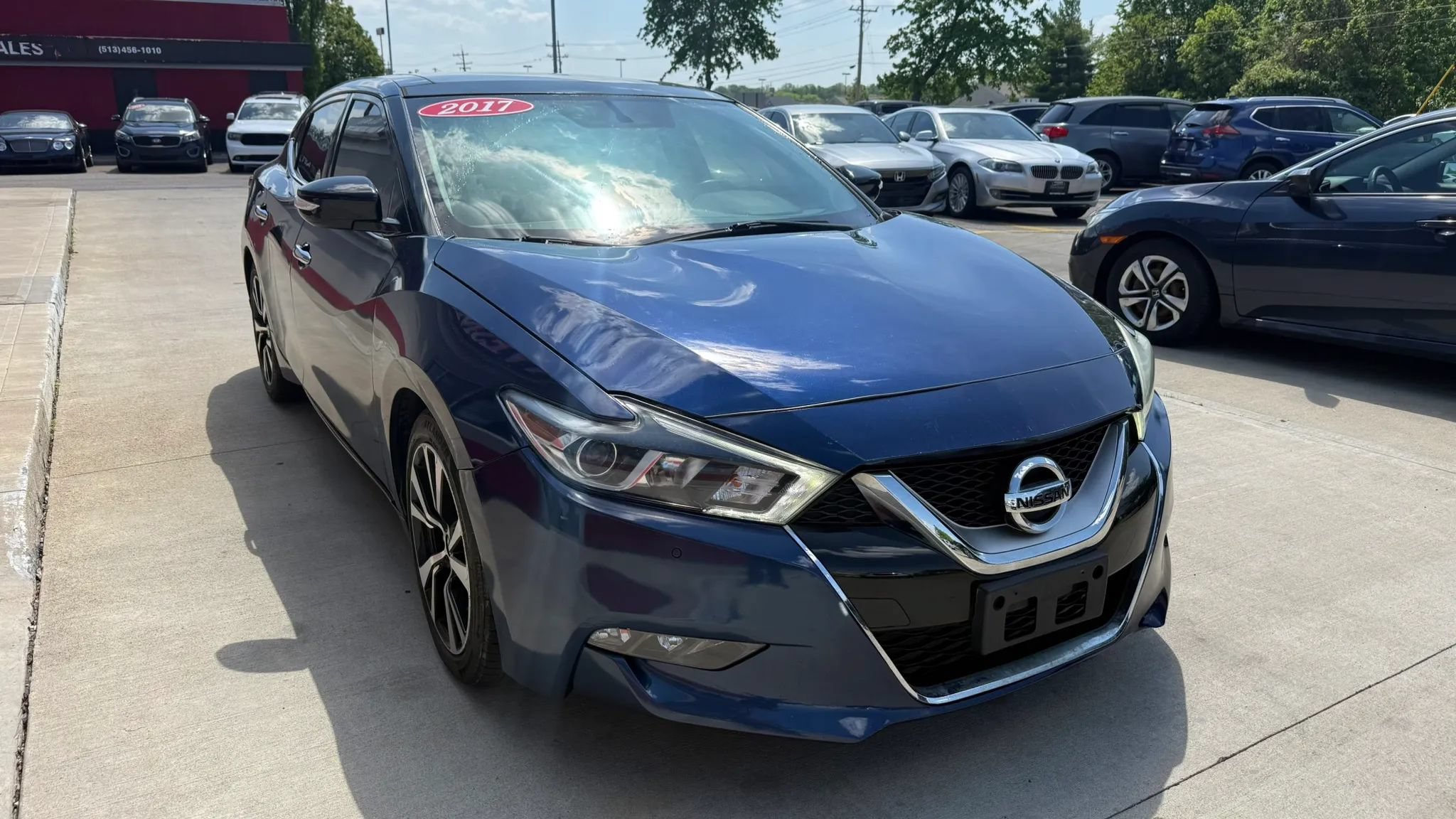 Used 2017 Nissan Maxima 3.5 SL FWD image 2