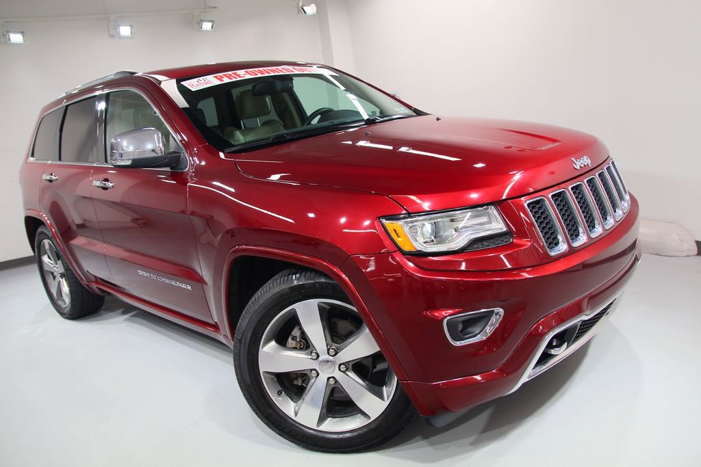 Used 2016 Jeep Grand Cherokee Overland AWD/4WD image 11